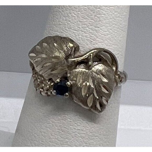 925 STERLING SILVER SAPPHIRE RING  SIZE 4.5 - Picture 1 of 9